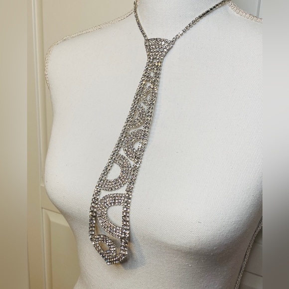 Rhinestone Tie - Picture 4 of 6